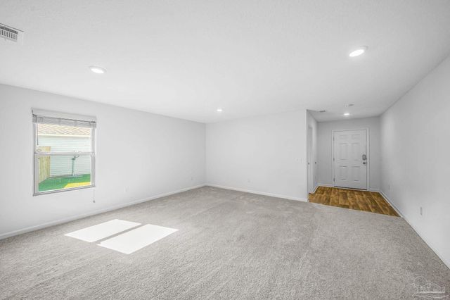 8739 Schooner Ln, Pensacola, FL 32507