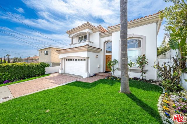 1756 Ruhland Avenue, Manhattan Beach, CA 90266