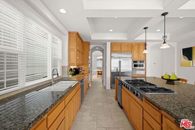 1756 Ruhland Avenue, Manhattan Beach, CA 90266