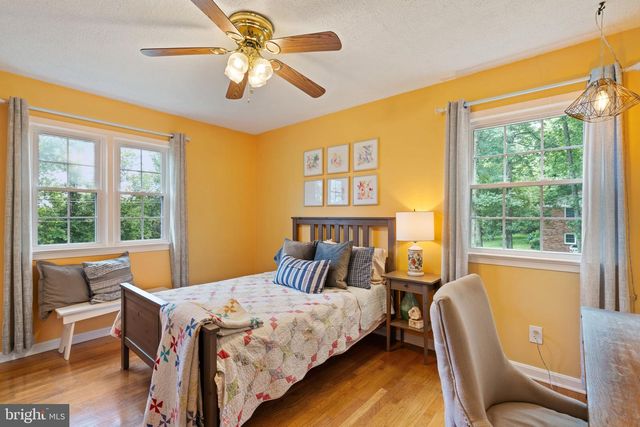 6622 KELLY RD, Warrenton, VA 20187