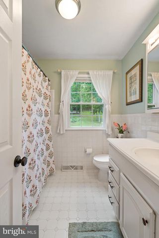 6622 KELLY RD, Warrenton, VA 20187