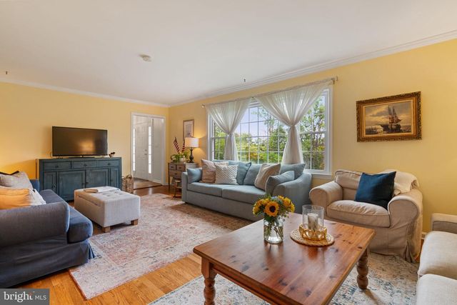 6622 KELLY RD, Warrenton, VA 20187