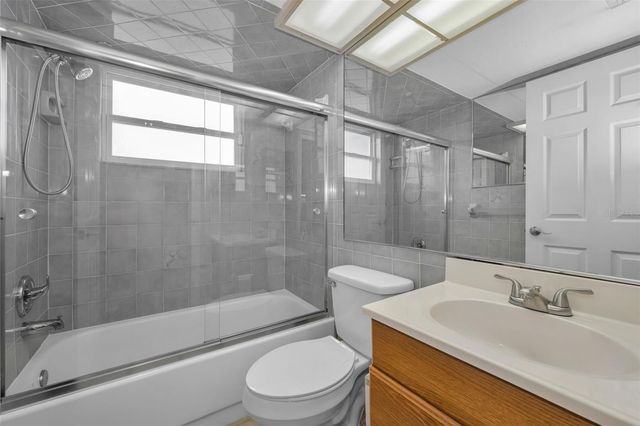 8226 PENWOOD DRIVE, Port Richey, FL 34668