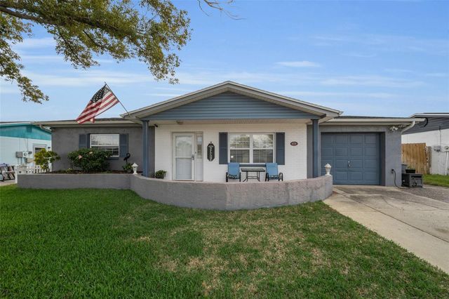 8226 PENWOOD DRIVE, Port Richey, FL 34668