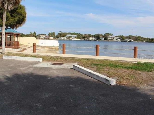 8226 PENWOOD DRIVE, Port Richey, FL 34668