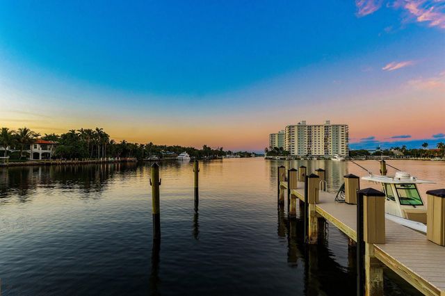 400 Seasage Drive 1103, Delray Beach, FL 33483