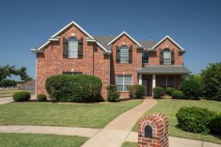 3701 Emerald Park Court, Corinth, TX 76208