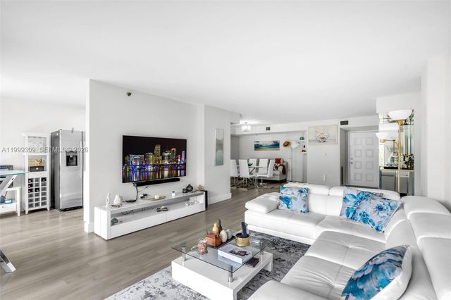 1201 S Ocean Dr 110S, Hollywood, FL 33019