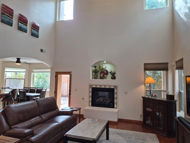 8412 Desert Sunrise Road NE, Albuquerque, NM 87122