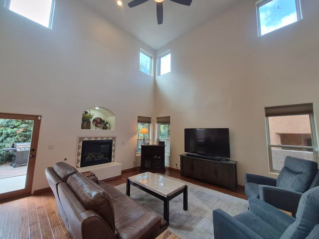 8412 Desert Sunrise Road NE, Albuquerque, NM 87122