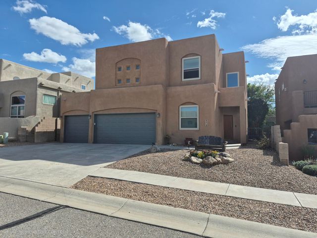 8412 Desert Sunrise Road NE, Albuquerque, NM 87122