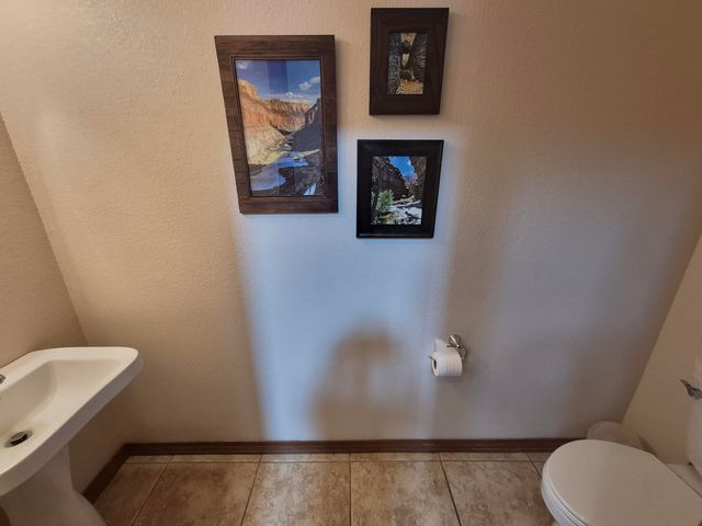 8412 Desert Sunrise Road NE, Albuquerque, NM 87122