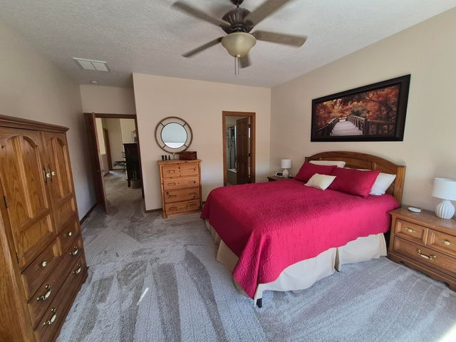 8412 Desert Sunrise Road NE, Albuquerque, NM 87122