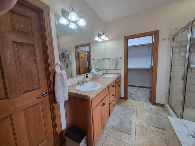 8412 Desert Sunrise Road NE, Albuquerque, NM 87122
