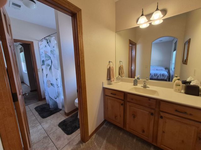 8412 Desert Sunrise Road NE, Albuquerque, NM 87122