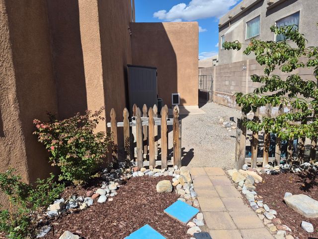 8412 Desert Sunrise Road NE, Albuquerque, NM 87122