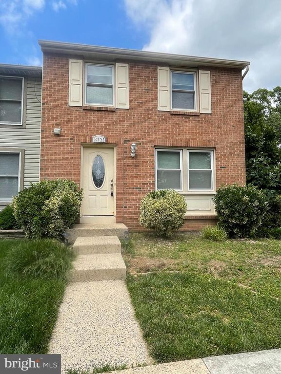 14126 RED RIVER DR, Centreville, VA 20121