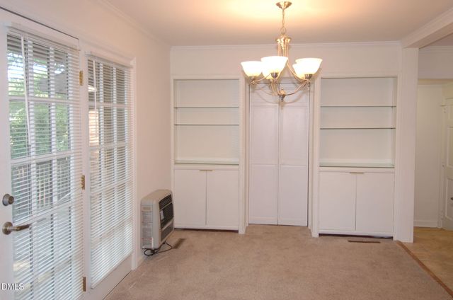706 Smedes Place, Raleigh, NC 27605