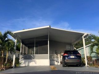 40 Plantation Boulevard, Lake Worth, FL 33467