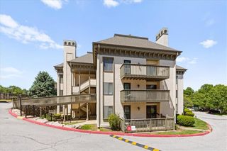 301 E Partridge Avenue K, Independence, MO 64055