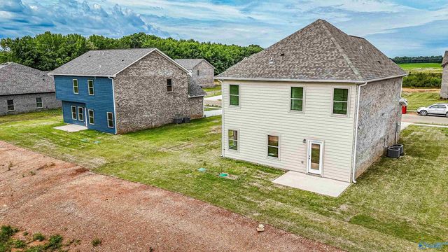 149 Flintlock Way, New Market, AL 35761