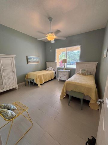 29 Harbour Isle W 102, Fort Pierce, FL 34949