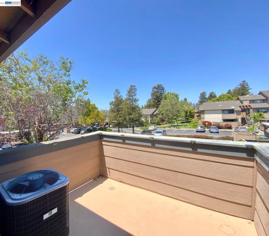 277 Hackamore Cmn, Fremont, CA 94539