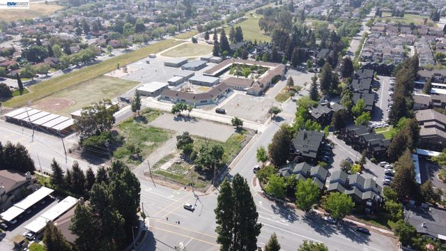 277 Hackamore Cmn, Fremont, CA 94539