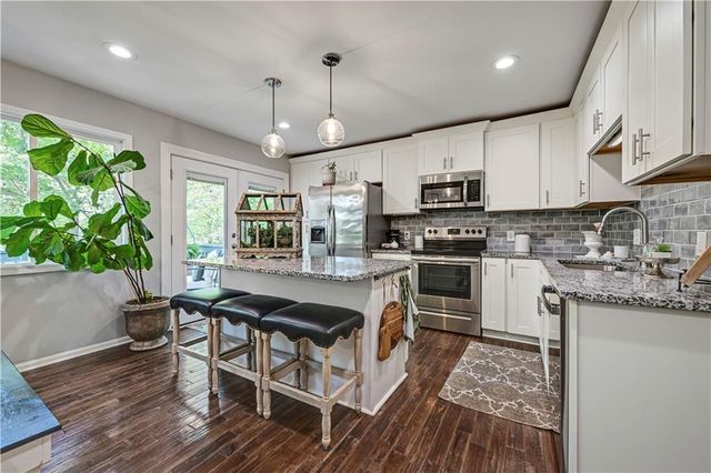 19734 Foster Street, Stilwell, KS 66085