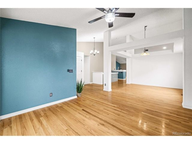 5351 S Lisbon Way, Centennial, CO 80015