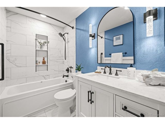 5351 S Lisbon Way, Centennial, CO 80015