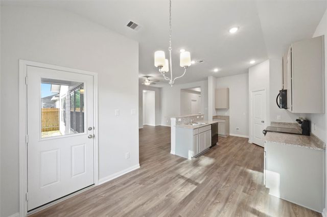 511 Johnson Street, Dayton, TX 77535