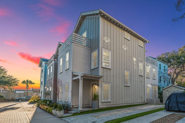 137 Bratton Circle, Mount Pleasant, SC 29464