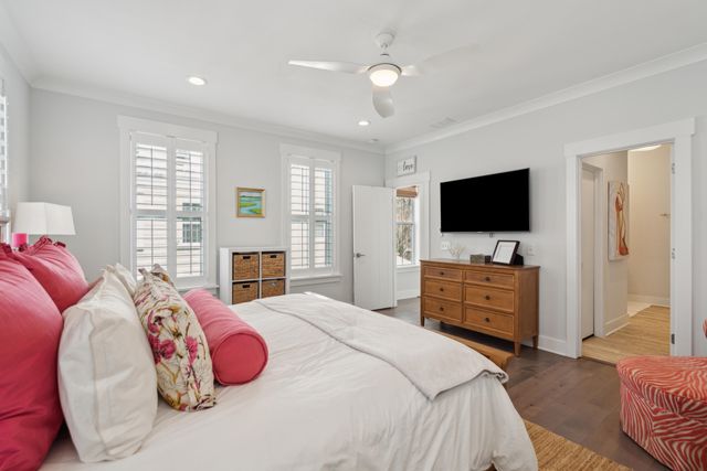 137 Bratton Circle, Mount Pleasant, SC 29464