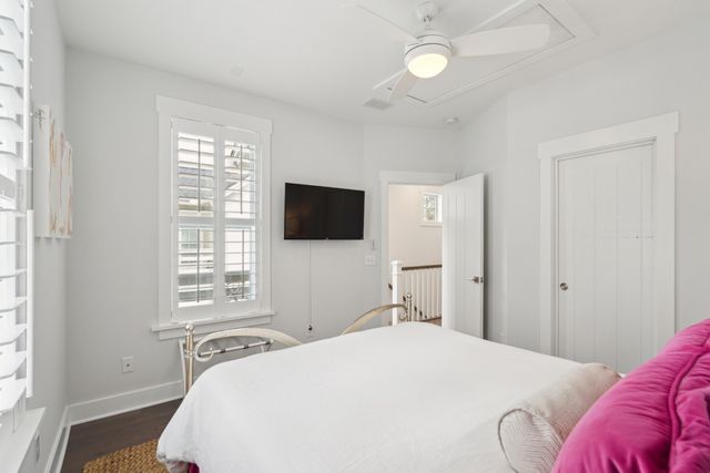 137 Bratton Circle, Mount Pleasant, SC 29464