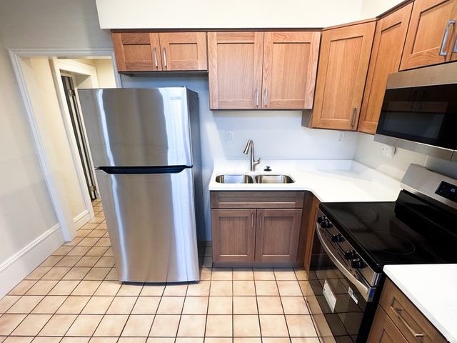 86 N F ST, Salt Lake City, UT 84103