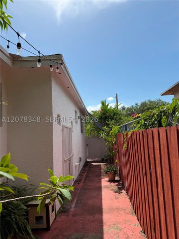 6725 N Miami Ave, Miami, FL 33150