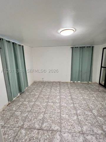 6725 N Miami Ave, Miami, FL 33150