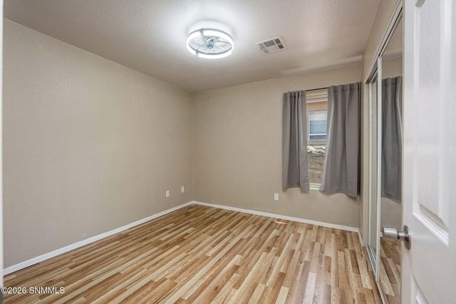 3733 Stoneway Road, Las Cruces, NM 88012