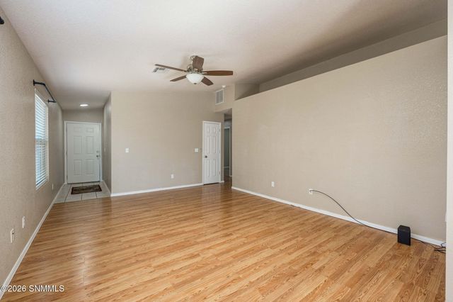 3733 Stoneway Road, Las Cruces, NM 88012