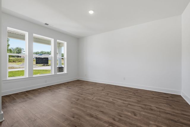 1104 Callaway Drive, Lebanon, TN 37087
