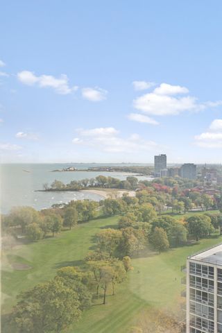 6700 S SOUTH SHORE Drive 24E, Chicago, IL 60649