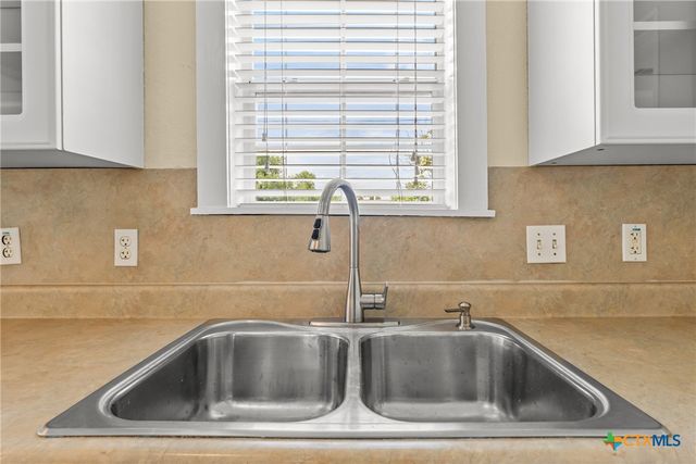 202 S 27th Street, Temple, TX 76504