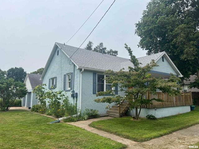 1401 S 6TH Street, Pekin, IL 61554