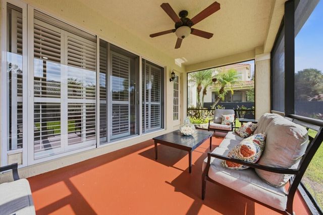 8212 Calterra Drive, Palm Beach Gardens, FL 33418