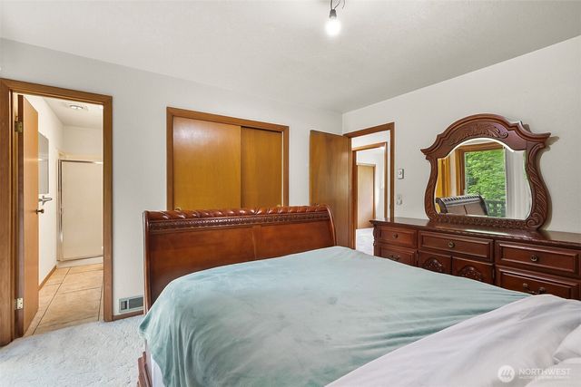 7220 174th St NW, Stanwood, WA 98292