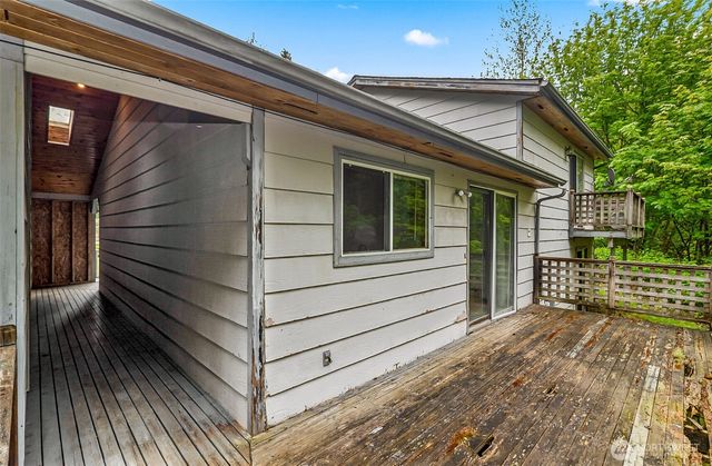 7220 174th St NW, Stanwood, WA 98292