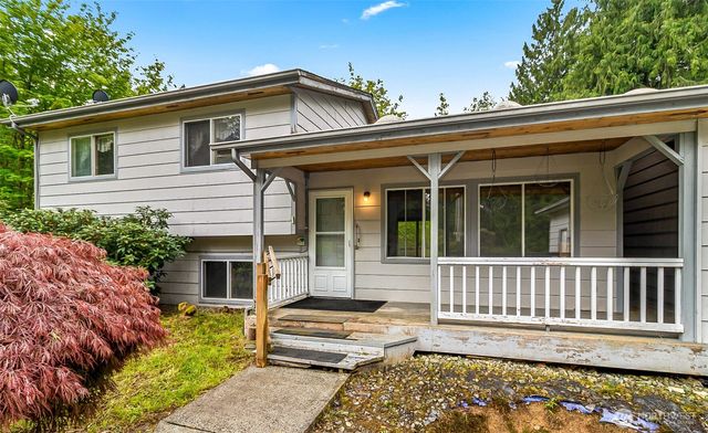 7220 174th St NW, Stanwood, WA 98292