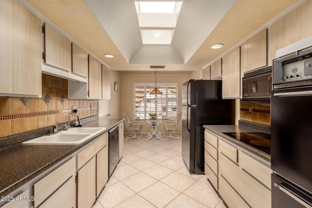 10207 W OAK RIDGE Drive, Sun City, AZ 85351