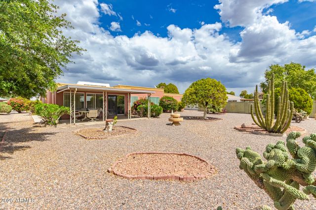 10207 W OAK RIDGE Drive, Sun City, AZ 85351